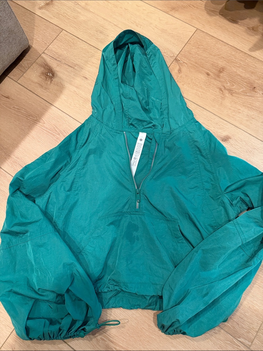 lululemon athletica  Green Hooded Crop Windbreaker